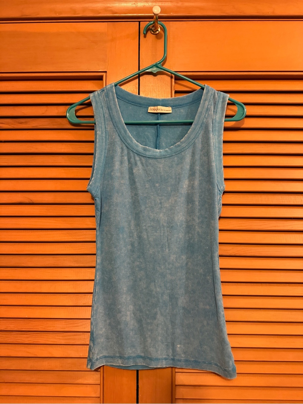 NWOT Zenana Outfitters Light Blue Ribbed Scoop Neck Tank